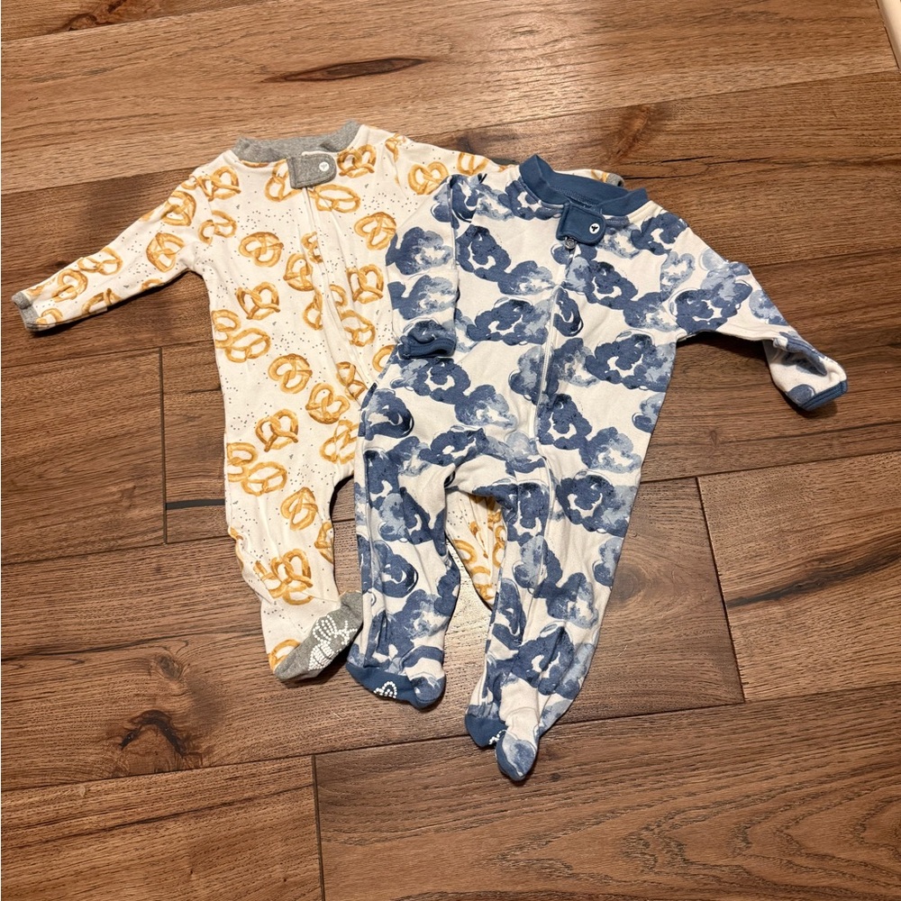 Burt’s Bees footies - clouds and pretzels